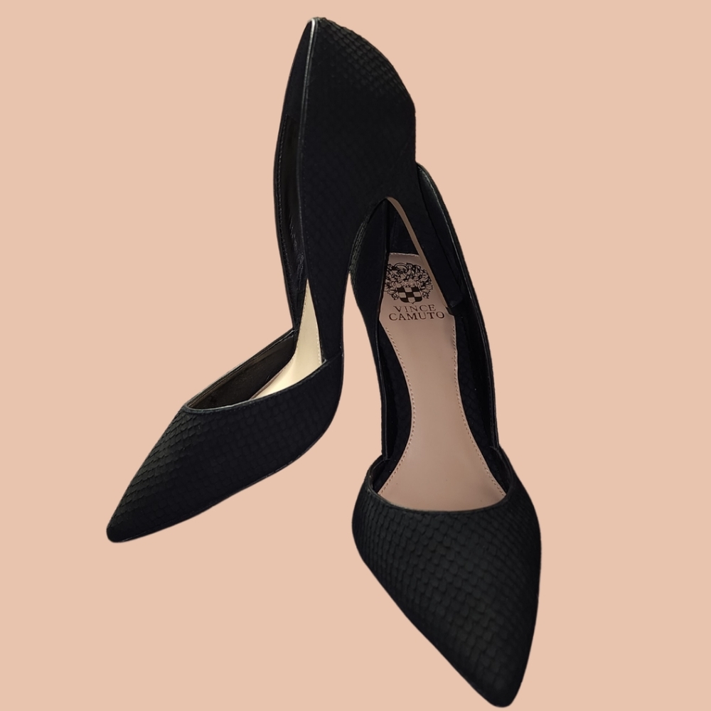 Vince Camuto Pumps